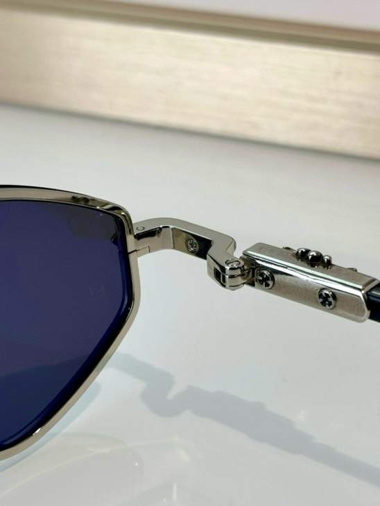 Picture of Chrome Hearts Sunglasses _SKUfw77670049fw